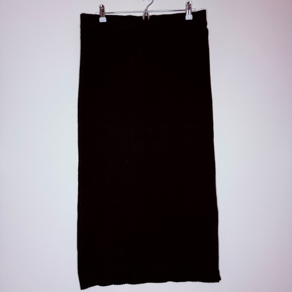 T TAHARI Cozy Classic Stretch Ribbed Hem Black Fall Sweater Side Slit Midi Skirt